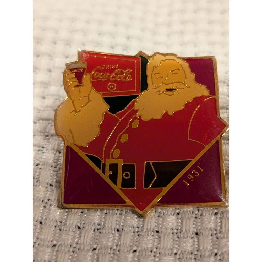 Vintage Coca Cola Pin Lot 2 Santa 1931 6 Pack Coke Bottles Enamel Hat‎ 1995